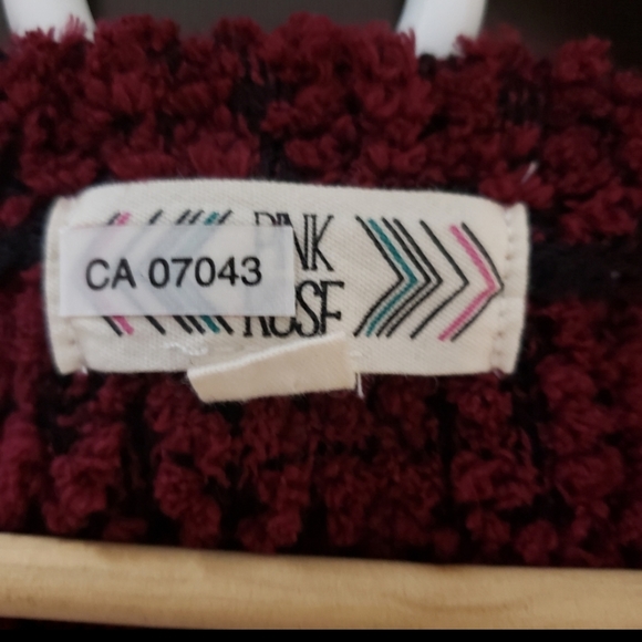 Cropped sweater - Picture 6 of 6